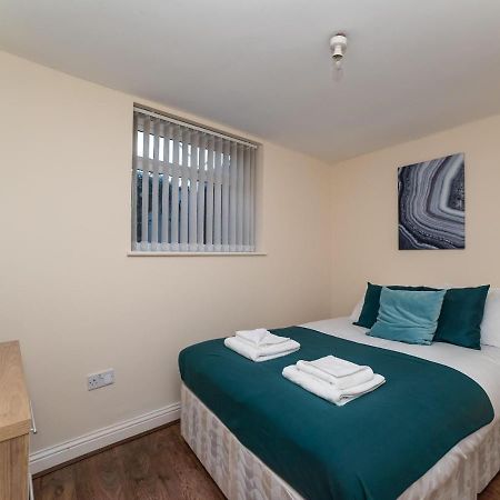 סאות' שילדס Beautiful Marine Park 2 Bedroom Apartment מראה חיצוני תמונה
